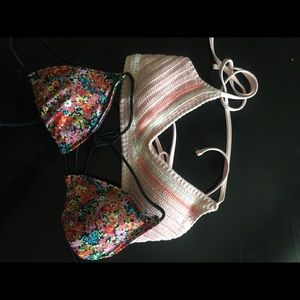 Bikini tops 2 for 1 🌞